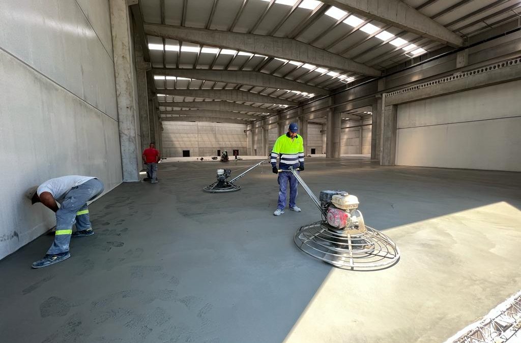 NAVE MONTMELO MAQUINA